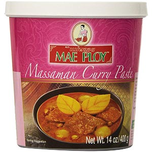 400 g Mae Play Jar Massaman Curry Paste